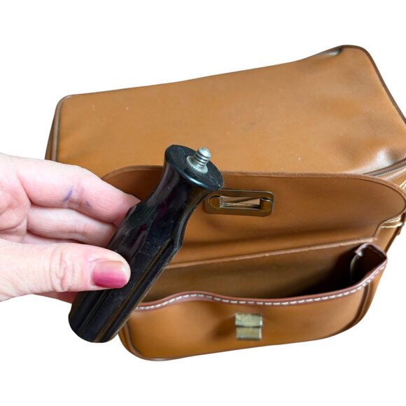 Vintage Film Movie Camera Camcorder Bell Howell Electric Eye 3 Lens 8mm w/Manual - Picture 10 of 10